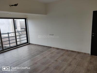 Gallery Cover Image of 1150 Sq.ft 3 BHK Apartment for buy in Ghatkopar West for 25600000