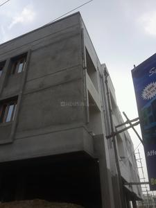 Gallery Cover Image of 810 Sq.ft 2 BHK Apartment for buy in Pallikaranai for 5000000