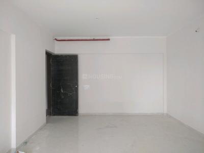 Gallery Cover Image of 1050 Sq.ft 2 BHK Apartment for buy in Malad West for 16000000