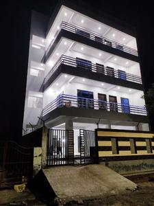 Gallery Cover Image of 2500 Sq.ft 3 BHK Independent House for rent in Noida Extension for 20000