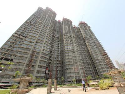Gallery Cover Image of 1480 Sq.ft 3 BHK Apartment for buy in Mulund West for 32000000