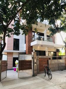 Gallery Cover Image of 3000 Sq.ft 4 BHK Independent Floor for buy in Sector 46 for 15500000
