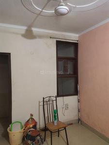 Gallery Cover Image of 850 Sq.ft 2 BHK Independent Floor for buy in Saket for 2000000