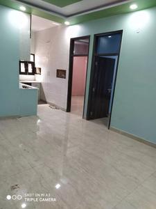 Gallery Cover Image of 600 Sq.ft 2 BHK Independent Floor for rent in Sector 17 Rohini for 15000