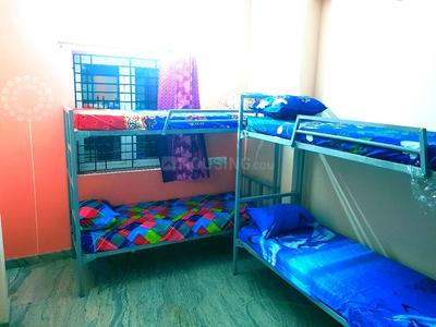 Bedroom Image of Sri V Ladies PG in Pallikaranai