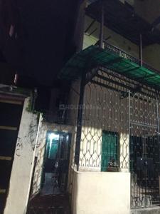 Gallery Cover Image of 1200 Sq.ft 4 BHK Independent House for rent in Park Street Area for 50000