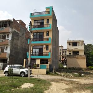 Gallery Cover Image of 3600 Sq.ft 6 BHK Independent House for buy in Sector 9 for 14200000