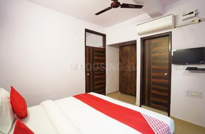 Bedroom Image of Dheeraj PG in Sector 15