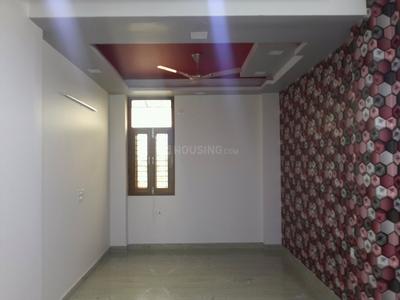 Gallery Cover Image of 950 Sq.ft 2 BHK Apartment for buy in Shahdara for 5300000