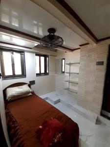 Gallery Cover Image of 1100 Sq.ft 3 BHK Apartment for buy in Colaba for 35100000