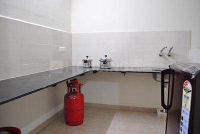 Kitchen Image of Faiqua Anjum Nest in Padur