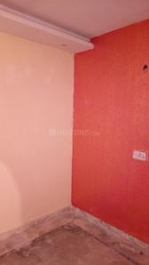 Gallery Cover Image of 300 Sq.ft 1 RK Independent Floor for buy in Uttam Nagar for 700000