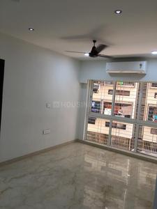Gallery Cover Image of 900 Sq.ft 2 BHK Apartment for buy in Kurla West for 20000000