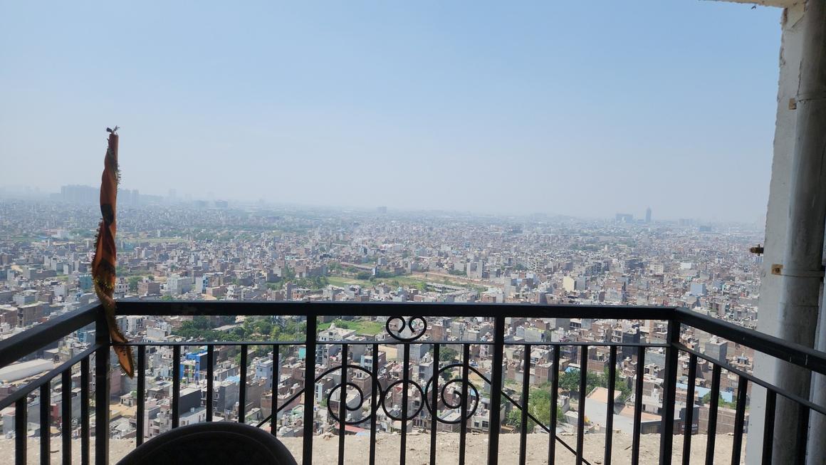 Gaurs 14th Avenue - Image 19