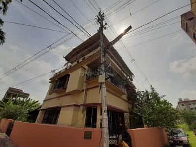Gallery Cover Image of 3000 Sq.ft 8 BHK Independent House for buy in Nayabad for 10000000