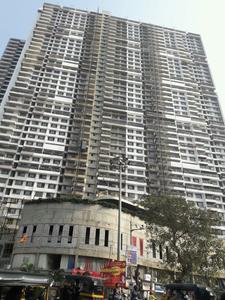 Gallery Cover Image of 1590 Sq.ft 3 BHK Apartment for buy in Malad East for 31500000