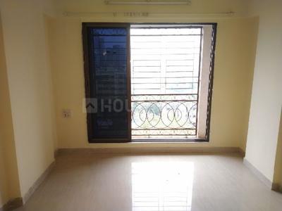 Gallery Cover Image of 880 Sq.ft 2 BHK Apartment for rent in KT Vijay Nagar Chs, Borivali West for 32000