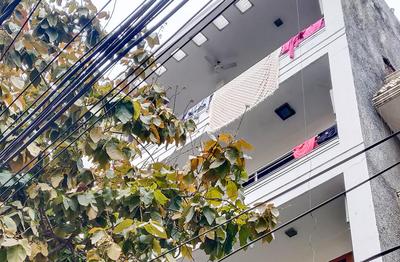 Gallery Cover Image of 400 Sq.ft 1 BHK Independent House for rent in Chittaranjan Park for 18000
