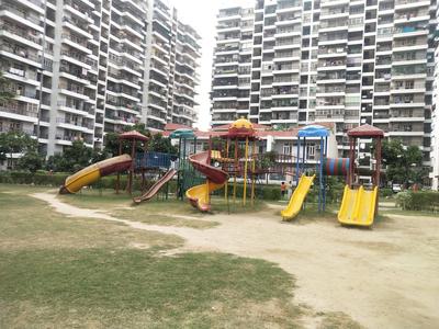 Gallery Cover Image of 1240 Sq.ft 1 RK Apartment for rent in Crossings GH7 Crossings Republik, Crossings Republik for 6000
