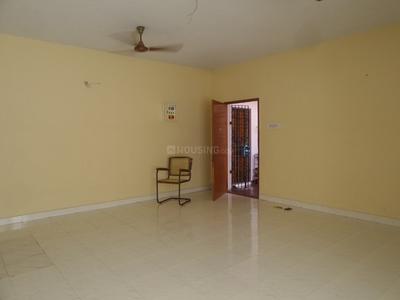 Gallery Cover Image of 1400 Sq.ft 3 BHK Independent Floor for rent in Majestic Akshayam, Madipakkam for 20000