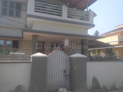 Gallery Cover Image of 1700 Sq.ft 3 BHK Independent House for buy in Kalpathy for 6200000