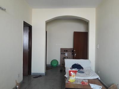 Gallery Cover Image of 400 Sq.ft 1 BHK Apartment for rent in Madanpur Khadar for 13000