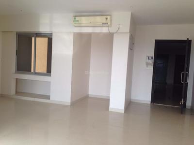 Gallery Cover Image of 1395 Sq.ft 3 BHK Apartment for buy in Dahisar East for 14900000