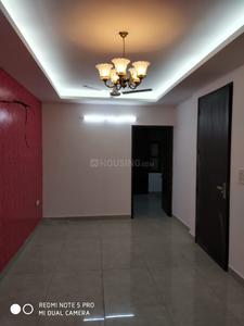 Gallery Cover Image of 900 Sq.ft 2 BHK Independent Floor for buy in Sector 105 for 2600000