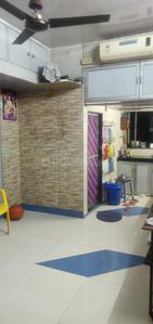 Gallery Cover Image of 228 Sq.ft 1 RK Apartment for rent in Sewri for 15000