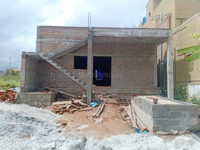 Gallery Cover Image of 700 Sq.ft 2 BHK Independent House for buy in Hosur for 2200000
