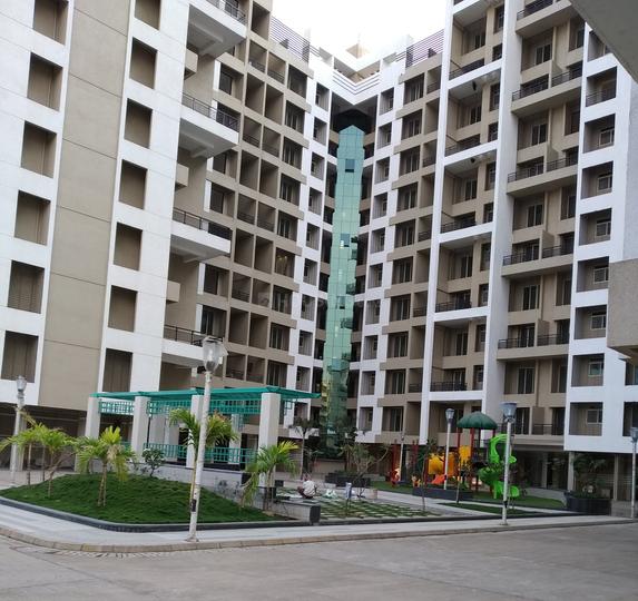 960 Sqft 2 BHK Apartment for sale in Mohan Willows Badlapur East