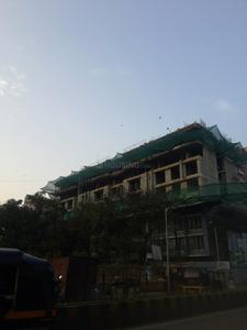 Gallery Cover Image of 520 Sq.ft 1 BHK Apartment for buy in Andheri West for 10900000