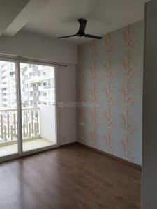Gallery Cover Image of 1300 Sq.ft 2 BHK Apartment for rent in Supertech Supernova, Sector 94 for 25000