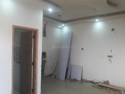 Gallery Cover Image of 900 Sq.ft 3 BHK Apartment for buy in Transit Camp for 3700000