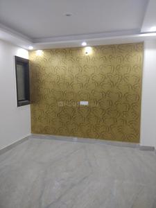 Gallery Cover Image of 800 Sq.ft 3 BHK Independent Floor for buy in Dwarka Mor for 3500000