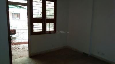 Gallery Cover Image of 1200 Sq.ft 2 BHK Apartment for buy in Vasant Kunj for 13500000