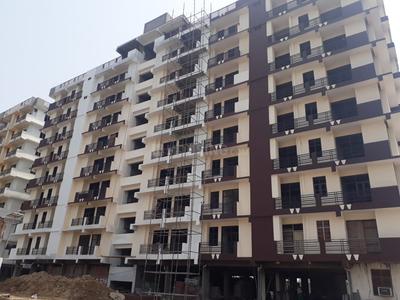 Gallery Cover Image of 1200 Sq.ft 3 BHK Apartment for buy in Indira Nagar for 4500000