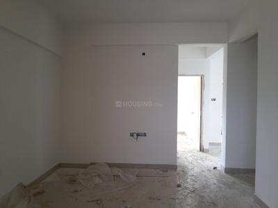 Gallery Cover Image of 1005 Sq.ft 2 BHK Apartment for buy in Sorahunase for 2814000
