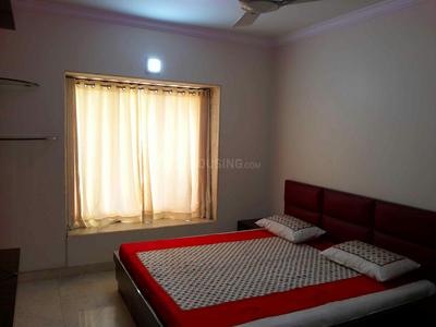 Gallery Cover Image of 850 Sq.ft 3 BHK Apartment for rent in Dadar East for 85000