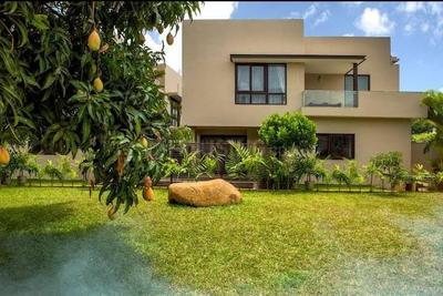 4 BHK विला