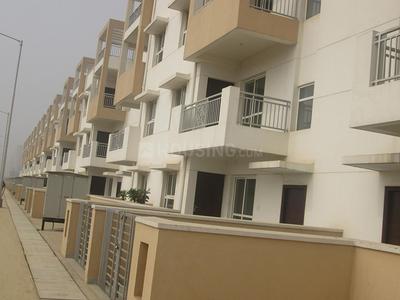 Gallery Cover Image of 1000 Sq.ft 3 BHK Independent Floor for buy in Sector 75 for 3200000