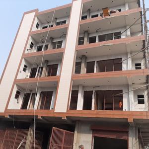 Gallery Cover Image of 1150 Sq.ft 3 BHK Apartment for buy in Sector 110 for 3800000