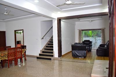 Gallery Cover Image of 2300 Sq.ft 3 BHK Independent House for buy in Chilkur for 15000000