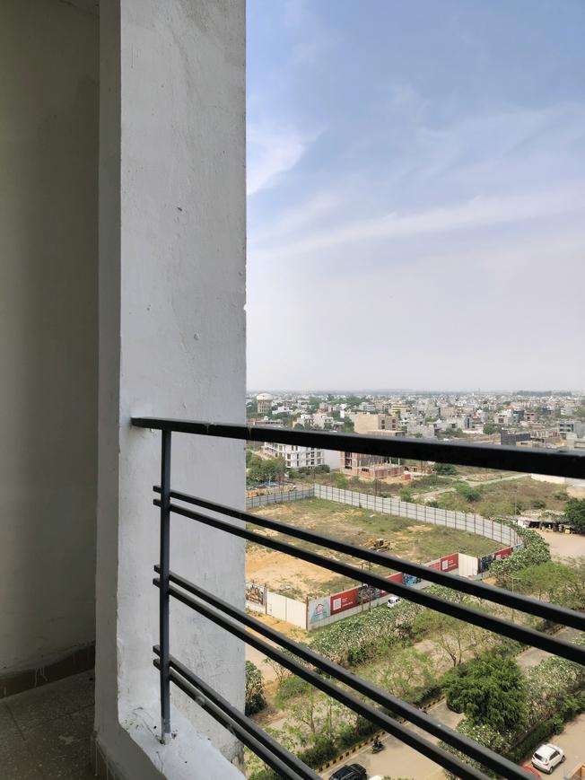 Paramount Golfforeste Premium Apartments - Image 3