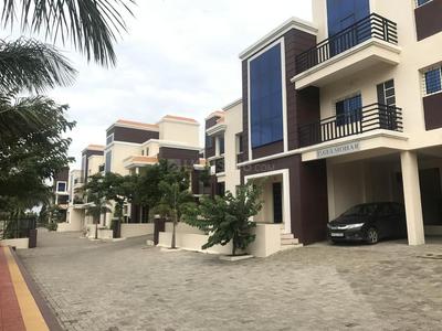Gallery Cover Image of 850 Sq.ft 2 BHK Apartment for buy in Gokulpeth for 4800000