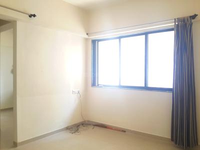 Gallery Cover Image of 325 Sq.ft 1 RK Apartment for buy in Kasarvadavali, Thane West for 2800000