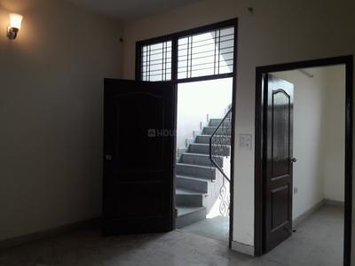 Gallery Cover Image of 825 Sq.ft 2 BHK Independent Floor for buy in Sector 49 for 3320000