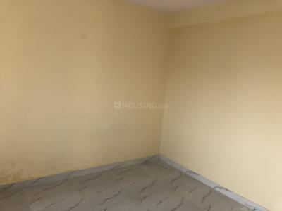 Gallery Cover Image of 750 Sq.ft 2 BHK Apartment for rent in Shubham Apartments Ghitorni, Ghitorni for 10500