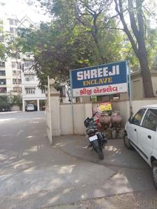 Gallery Cover Image of 1700 Sq.ft 3 BHK Apartment for buy in Prahlad Nagar for 12000000