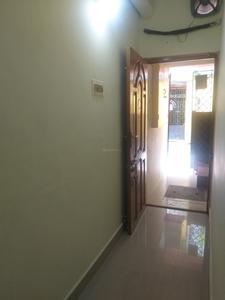 Gallery Cover Image of 500 Sq.ft 1 RK Independent House for rent in Velachery for 8000